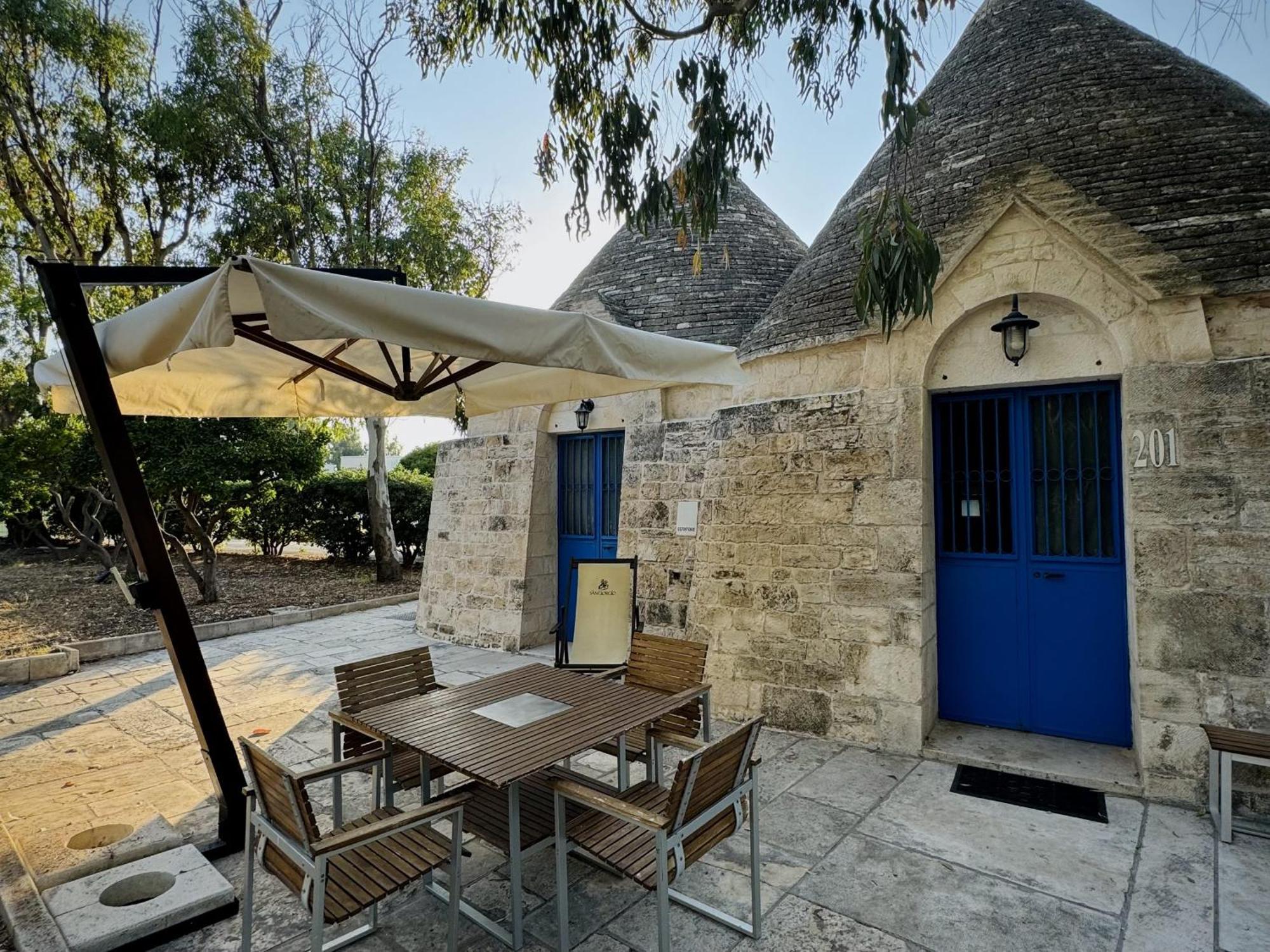 Baia Sangiorgio Hotel & Beach Club Bari Bagian luar foto